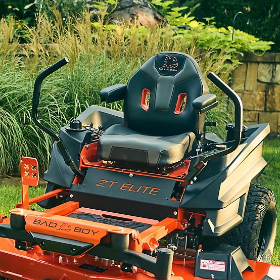 Heavy-Duty Zero-Turn Riding Mower with Fabricated Steel Deck, Suspension Comfort & High-Performance Drive System - Image 3
