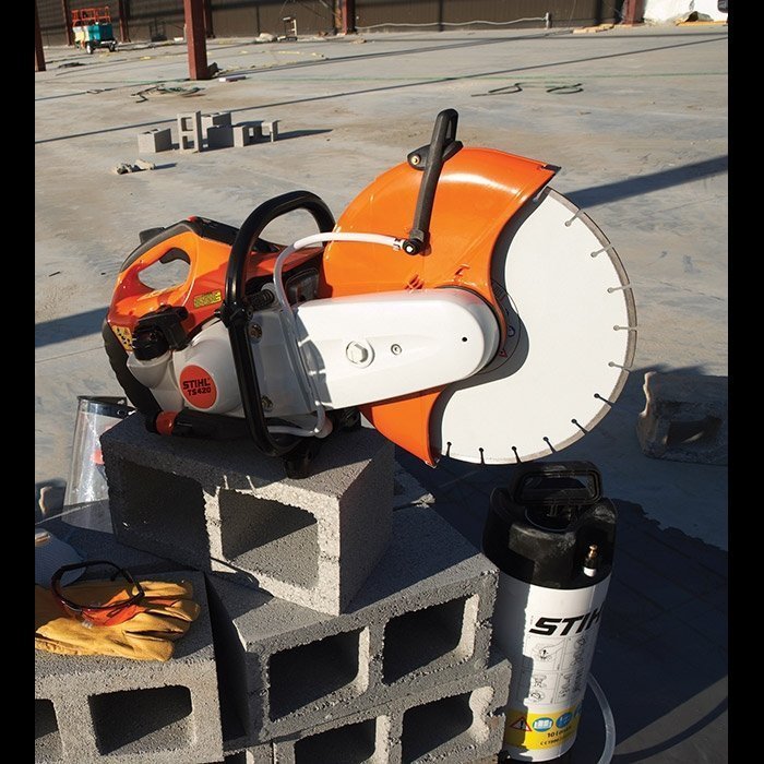 Professional Gas Cut-Off Saw – 14 in. Concrete & Metal Cutting Machine with 4.4 HP Engine - Image 3