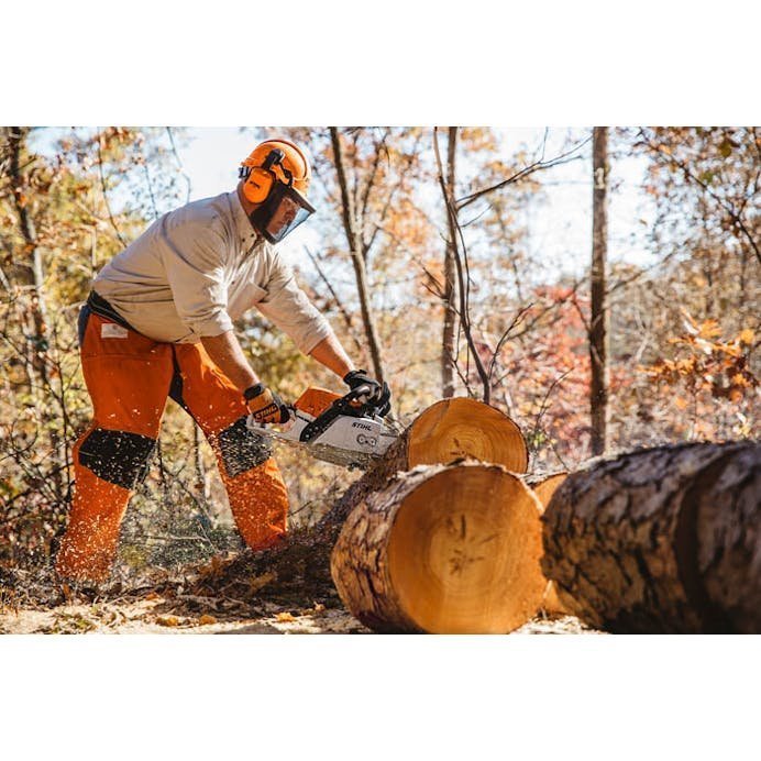 Gas-Powered Chainsaw – 4.2 HP Heavy-Duty Forestry & Property Maintenance Saw - Image 2