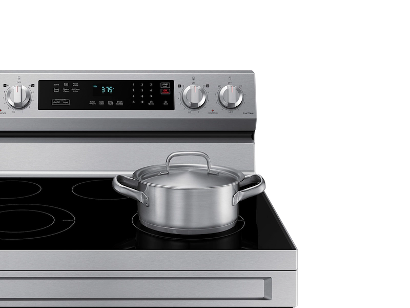 30" Freestanding Smart Electric Range with 6.3 cu. ft. Oven, Rapid Boil Cooktop & Self-Clean Function - Image 3